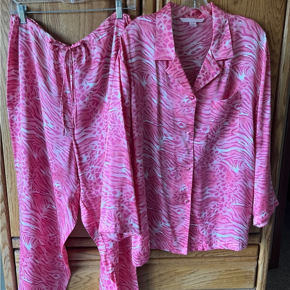 Vintage Victoria’s Secret Silk Women's Pajama Set